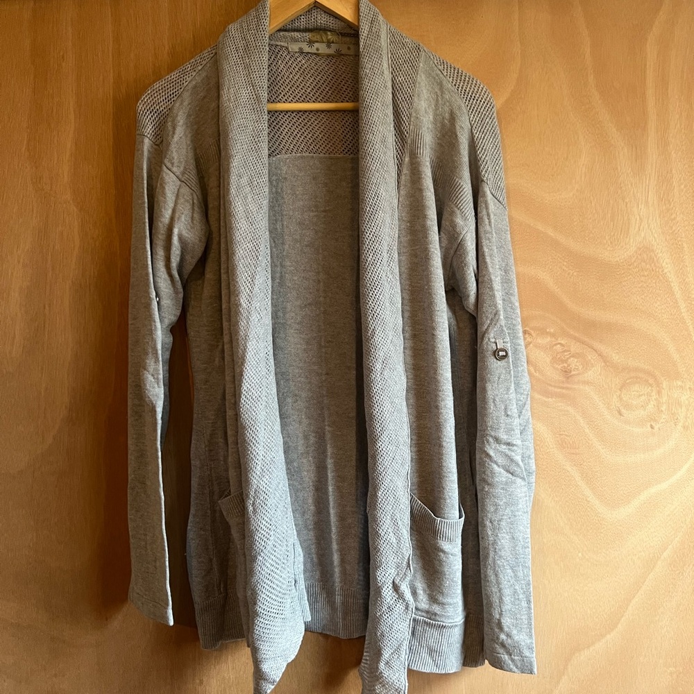 EUC Athleta Shawl Neck Cardigan